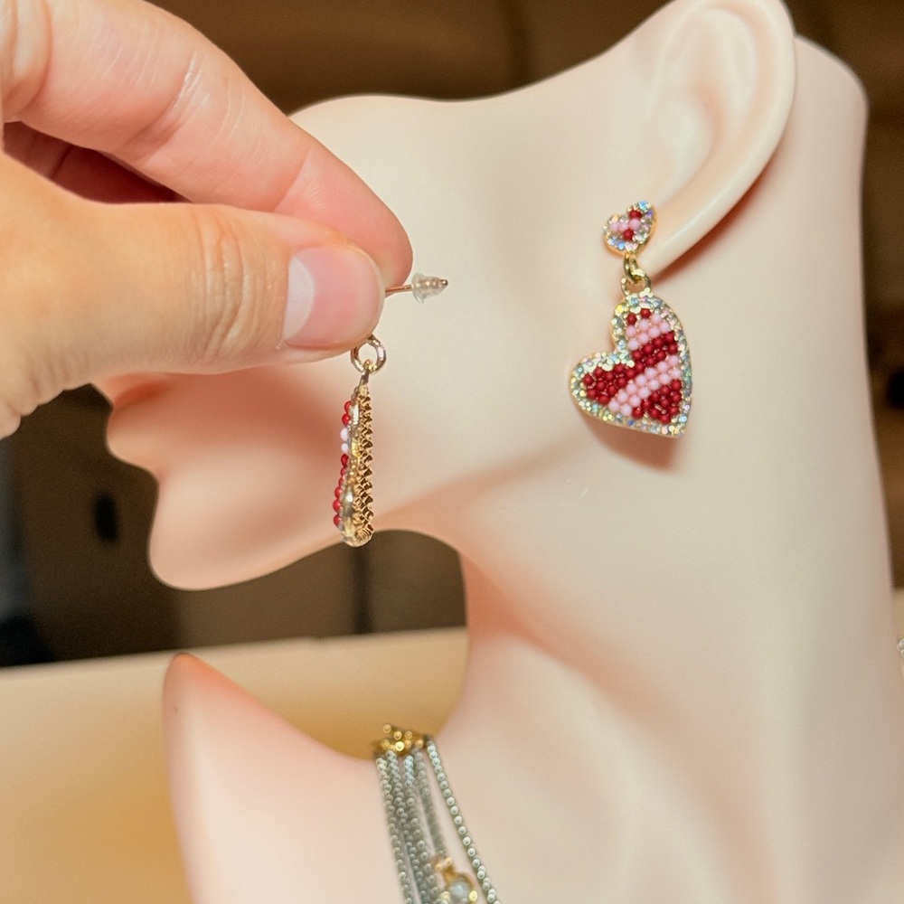 Red Beaded Heart Drop Earrings - Women Jewelry - Picture 7 of 11